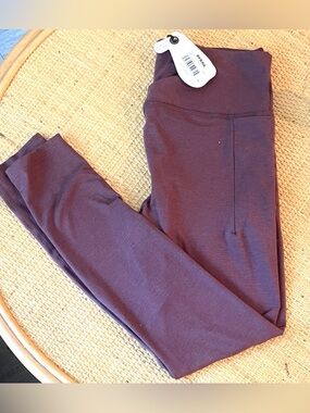 Prana Mid-Rise Heavana Pocket Legging in Deep Vino Heather